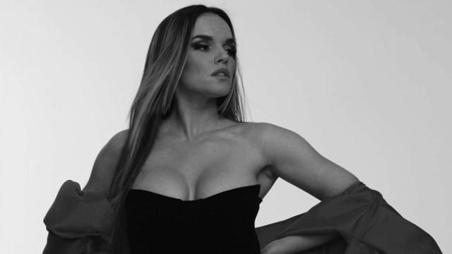 Melody en las imágenes promocionales de 'Esa diva'.