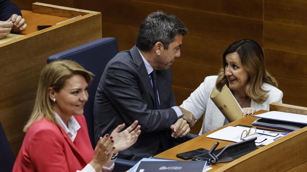 Carlos Mazón, María José Catalá y Susana Camarero, en Les Corts. Rober Solsona / Europa Press