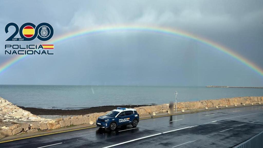 Un coche de la Policía Nacional en Dénia.