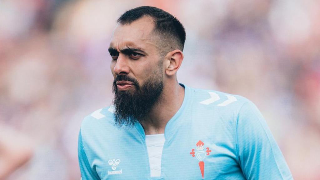 Borja Iglesias fue el autor de tres goles.