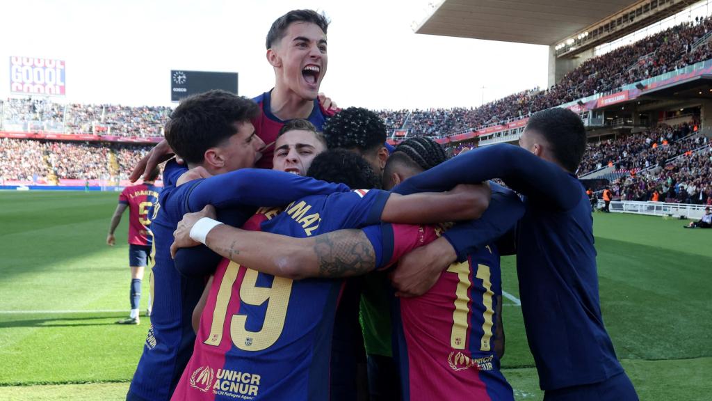 Los futbolistas del Barça celebran un gol contra el Celta.