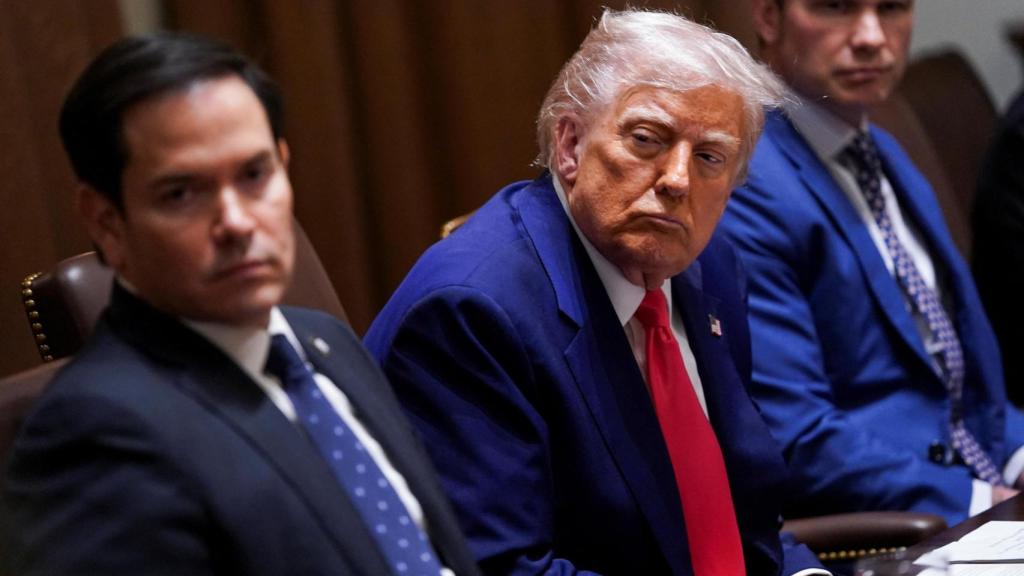 El secretario de Estado, Marco Rubio, junto al presidente estadounidense, Donald Trump.