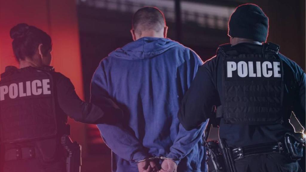 USCIS solicitará a migrantes de los Estados Unidos que realicen este importante trámite personal