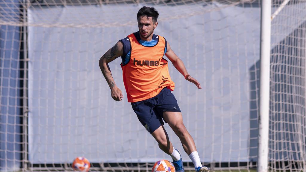 Nelson Monte durante un entrenamiento con el Málaga CF