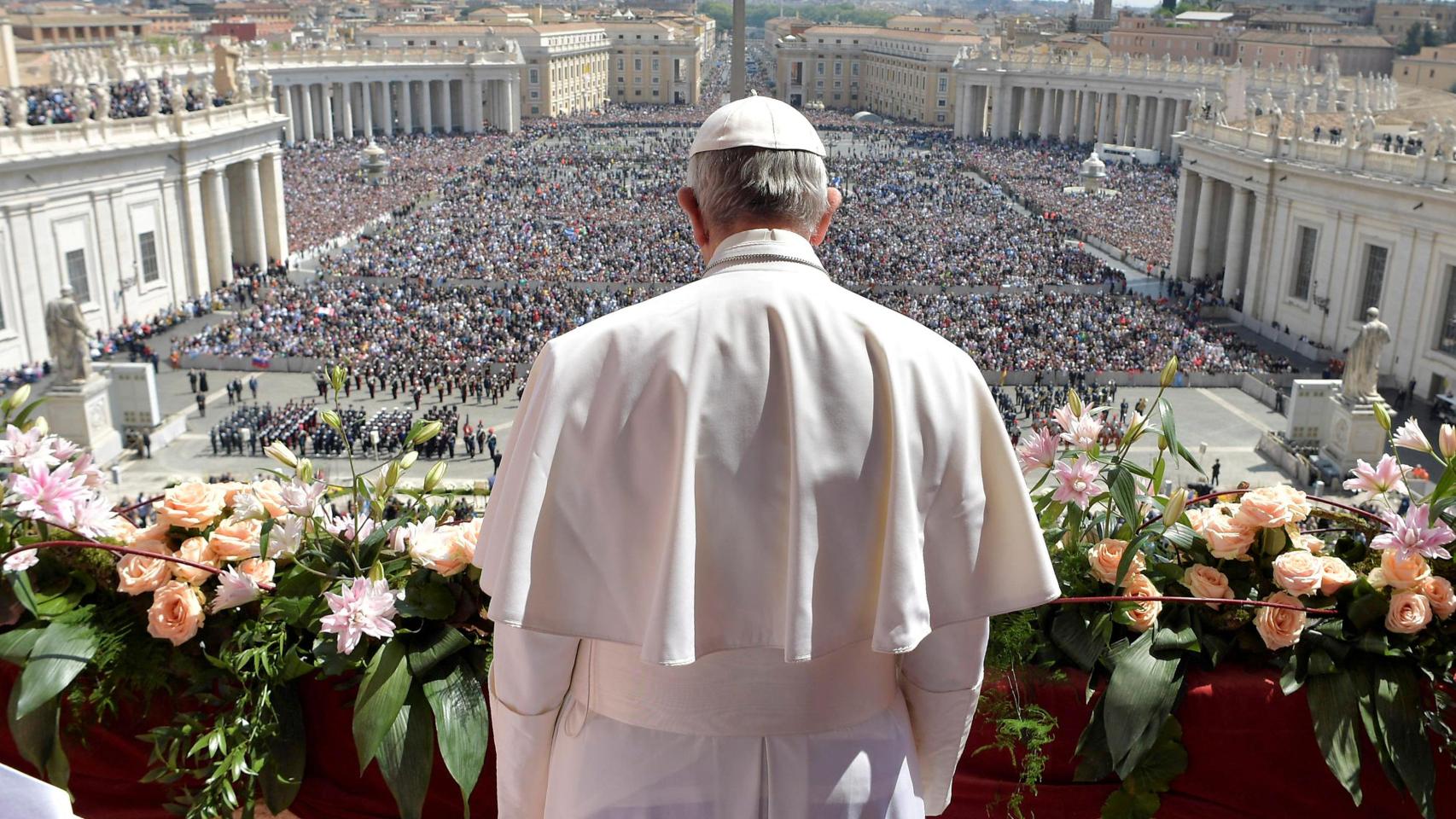 El Papa Francisco durante su tradicional mensaje de Pascua en la Semana Santa de 2017.