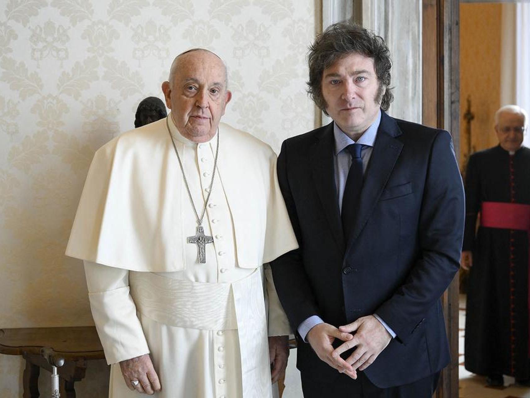 Javier Milei visitó al papa Francisco en febrero de 2024, en el Vaticano.