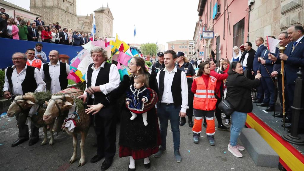 Cortejo de las Mondas de Talavera de la Reina.