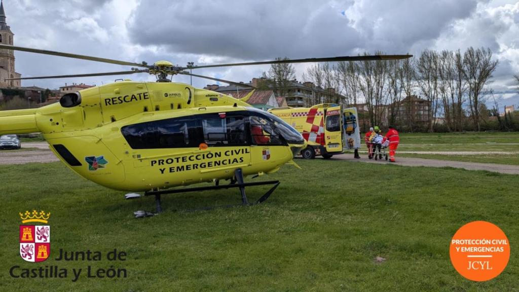 Los servicios de emergencias trabajando en un incidente durante la Semana Santa