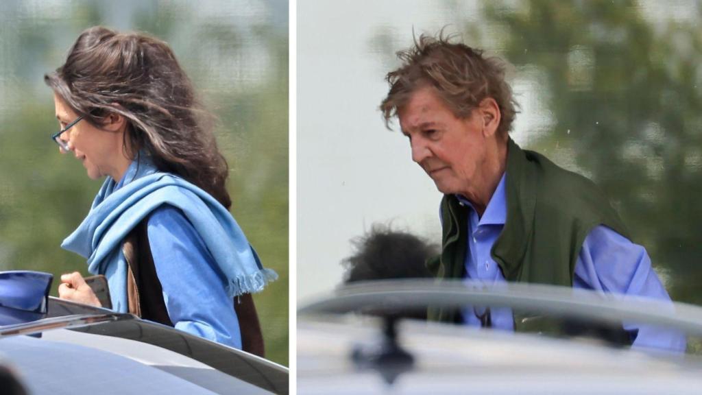 Ernesto Hannover y su novia, a la salida de la Clínica Ruber Internacional de Madrid.