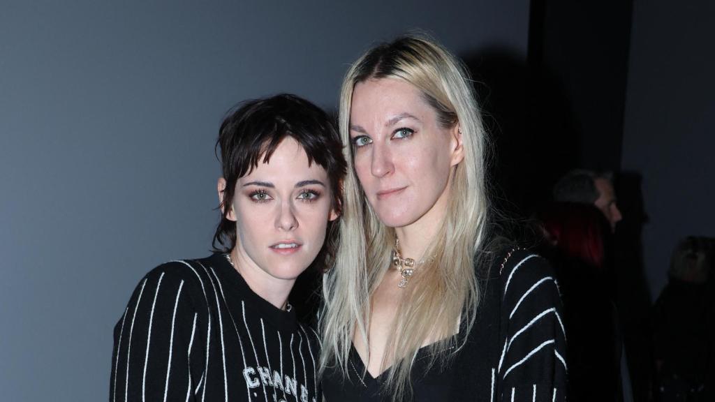 Kristen Stewart y Dylan Meyer.