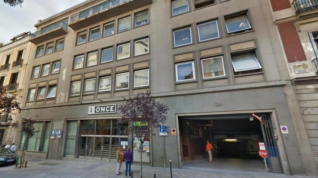 Dirección general de la ONCE, en el número 24 de la calle Prado, en Madrid.