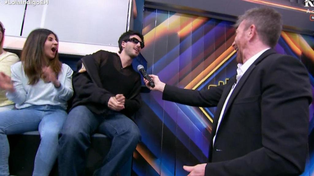 Sebastián Yatra con Pablo Motos en 'El Hormiguero'.