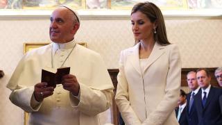 Letizia, con el Papa en 2014.
