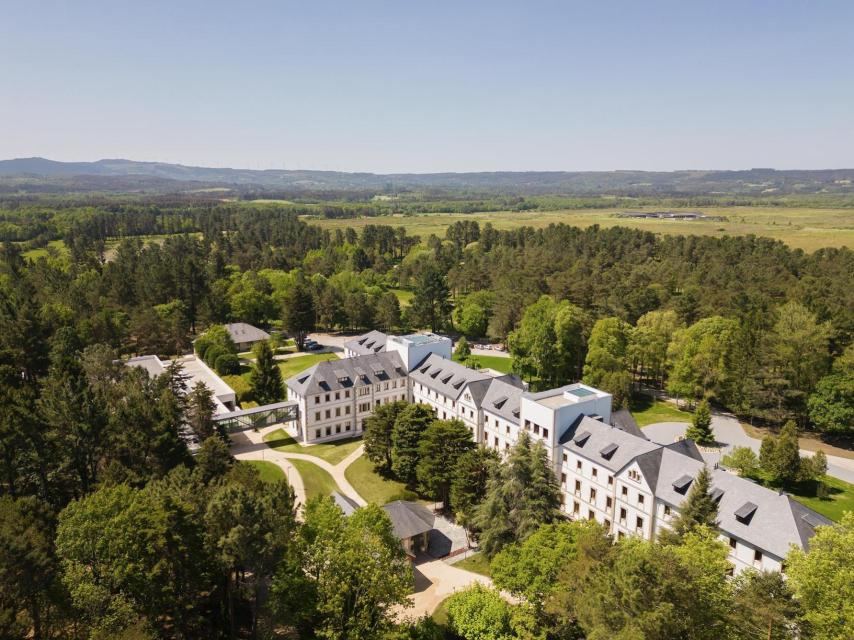 Vista Aérea IBERIK Balneario de Guitiriz.