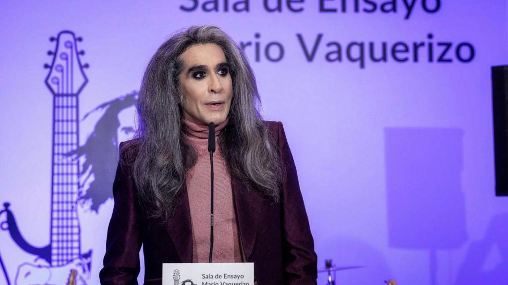 Mario Vaquerizo estrena la sala de ensayo musical con su nombre en el Centro Cultural Galileo.