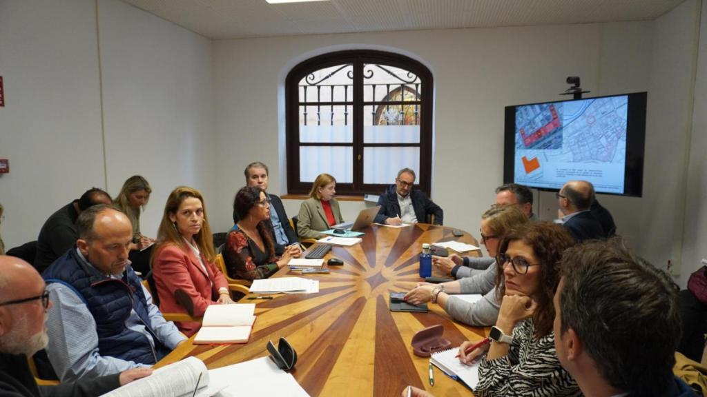 Un momento de la Comisión de Empleo, Desarrollo Económico y Planeamiento.