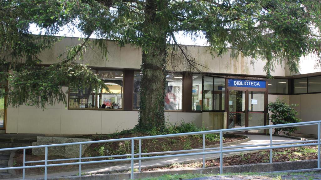 Exterior de la Facultade de Economía de la USC.