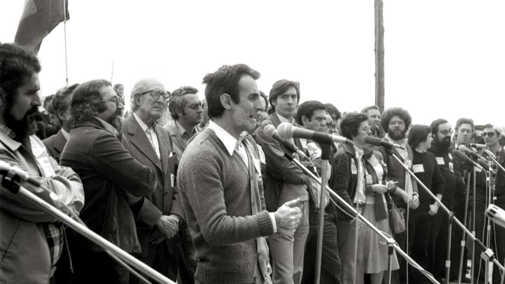 Demetrio Madrid (I), Julio Valdeón, José Manuel Reol Tejada y Juan José Laborda y Juan Colino Salamanca, entre otros, participaron el 23 de abril de 1978 en la edición más numerosa de la historia de la fiesta de Villalar