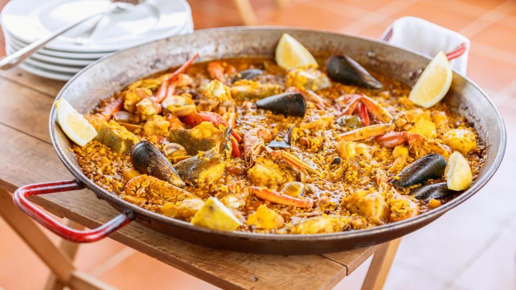 Una paella de marisco