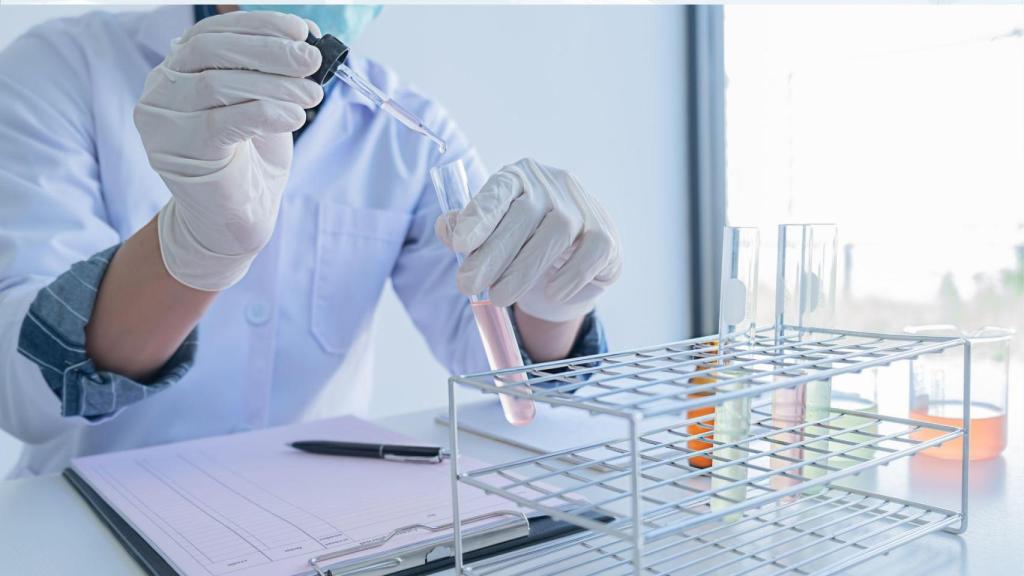 El informe presentado concluye que “es necesario reforzar de manera urgente la financiación de los proyectos empresariales basados en I+D, ya que España está por debajo de la media europea”.