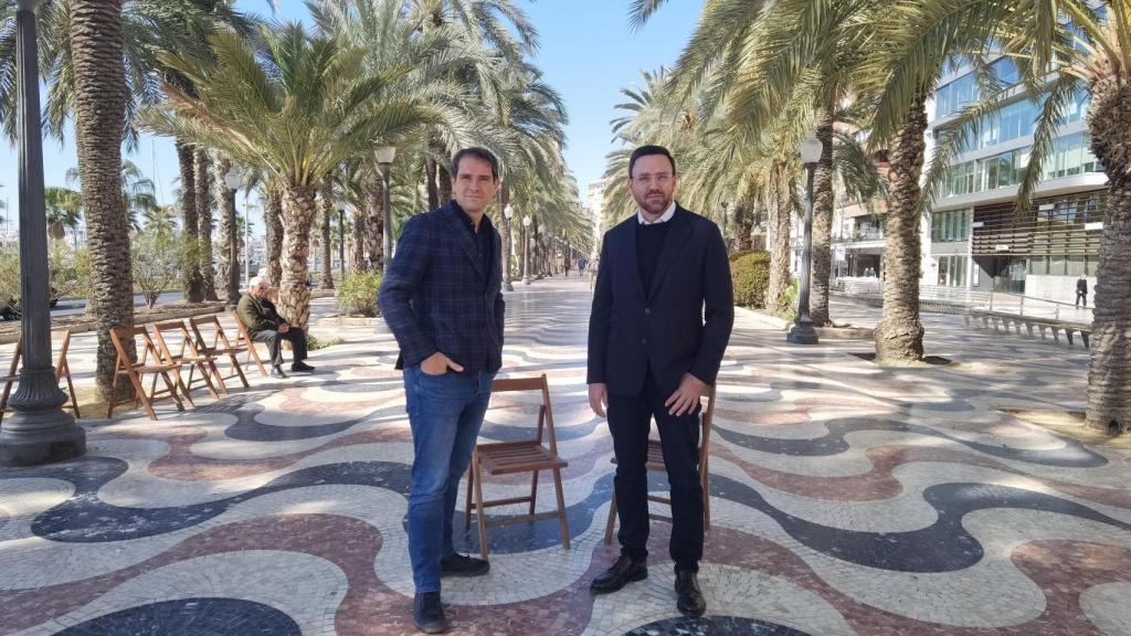José Luis Campos y Miguel Rodenas, en la Explanada de Alicante.