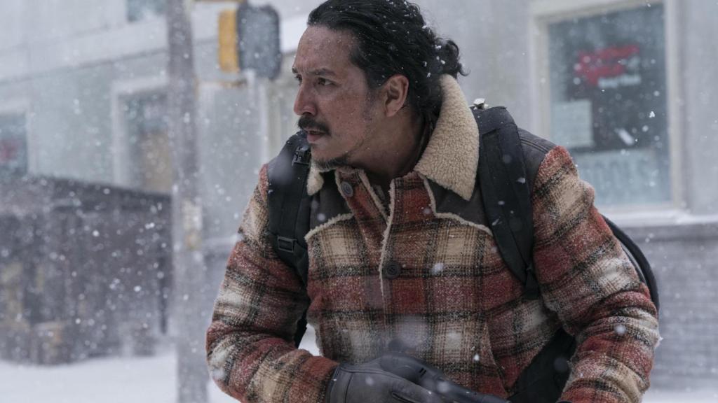 Gabriel Luna 8Tommy), en una escena de la segunda temporada de The Last of Us.