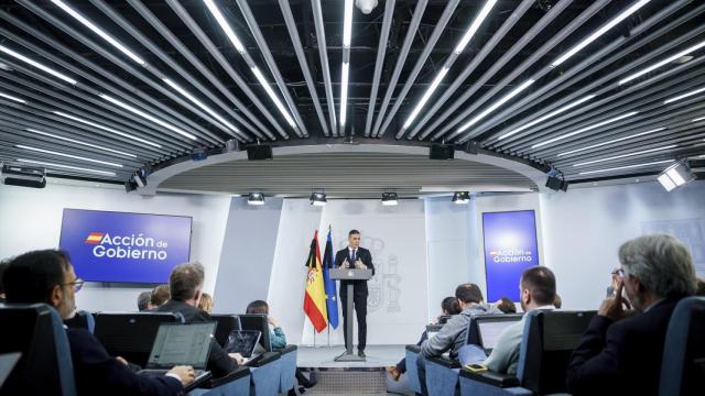Pedro Sánchez, presidente del Gobierno, comparece ante la prensa, este martes, tras el Consejo de Ministros.