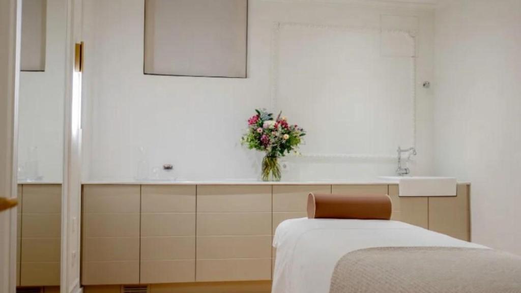 Cabina de tratamiento de Beldon Beauty.