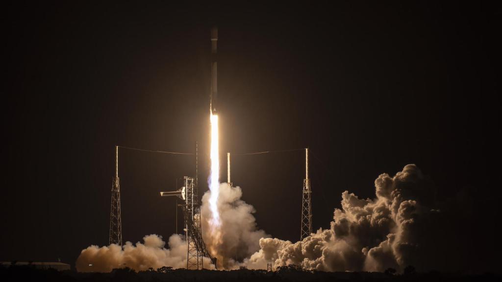 Despegue de la misión Bandwagon-3