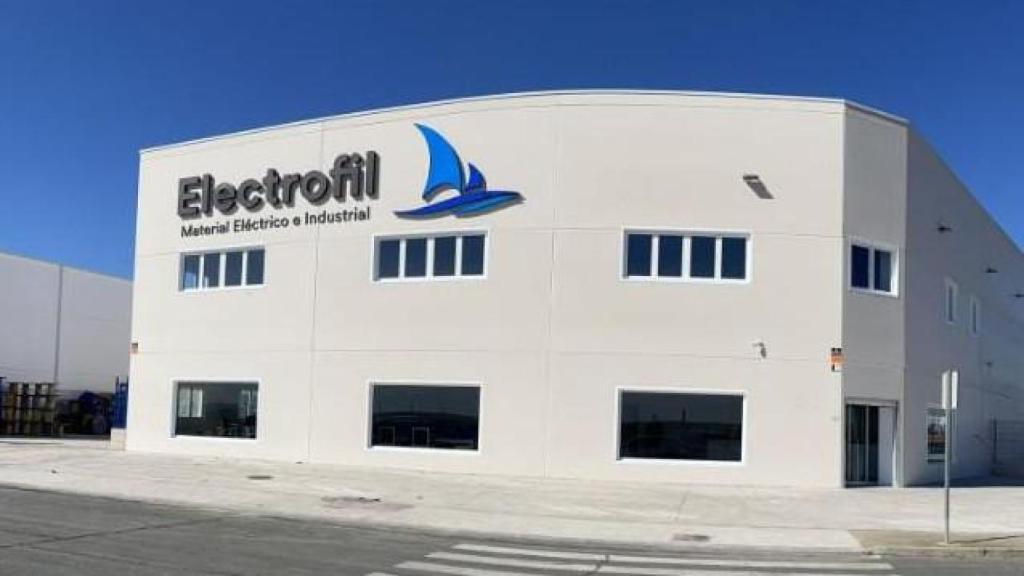 Edificio de Electrofil en Numancia de la Sagra.