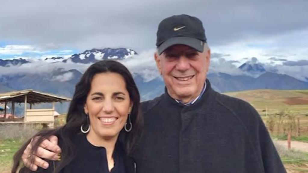 Morgana, hija de Mario Vargas Llosa, ha compartido un álbum de fotos con su padre en sus redes sociales.