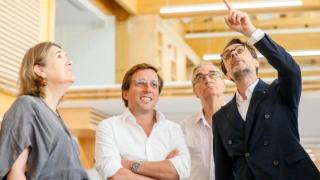 A la izquierda: Marta Rivera de la Cruz, José Luis Martínez-Almeida, Sigfrido Herráez y Miguel Ángel Díaz Camacho.