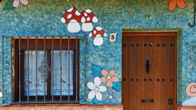 El pueblo de los Pitufos se encuentra en la provincia de Málaga: ideal para visitar con los más pequeños