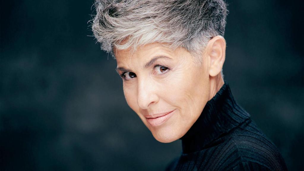 Además de cantante, Nina es logopeda y profesora de pilates.