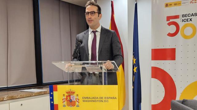 Carlos Cuerpo, durante una presentación en su viaje a Estados Unidos.