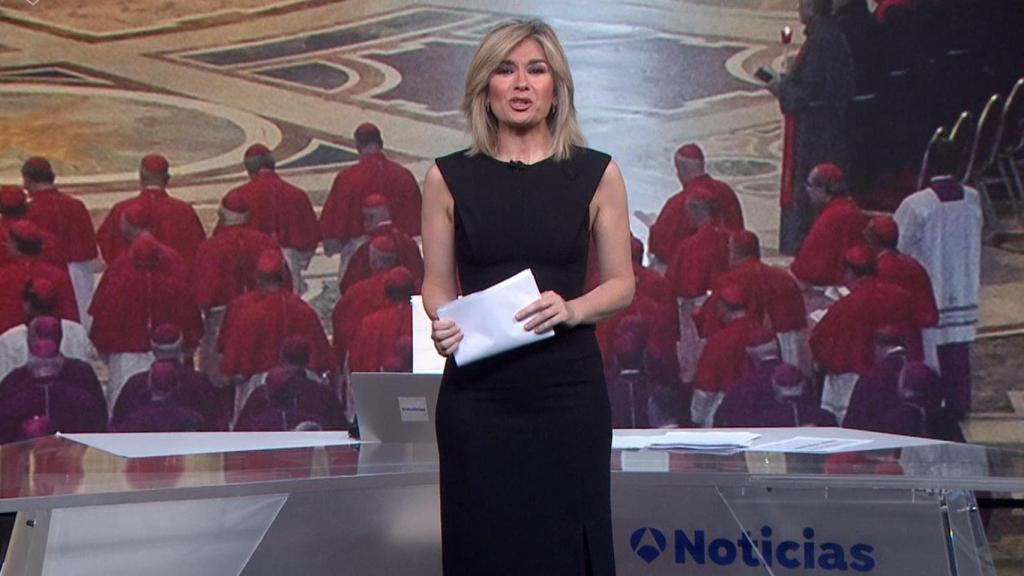 Sandra Golpe en 'Antena 3 Noticias'.