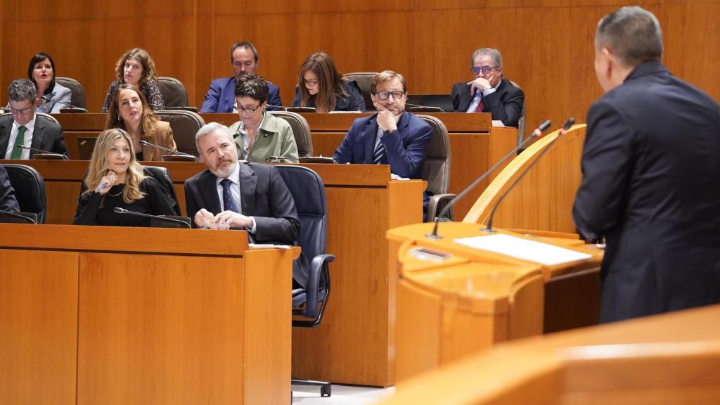 Azcón, en uno de los últimos plenos de las Cortes de Aragón.