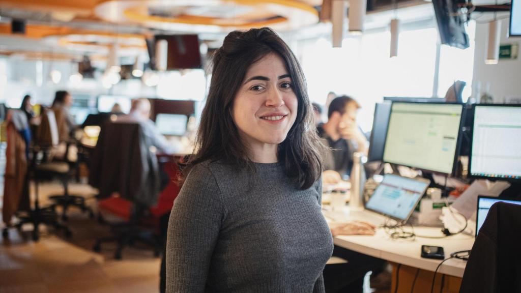 Claudia Estévez, Reportajes y Sociedad.