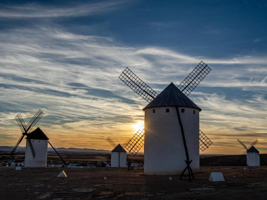 Los molinos de Campo de Criptana.