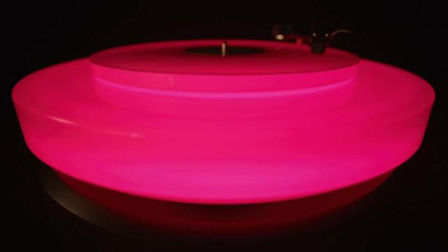 El tocadiscos Hotaru de Audio-Technica