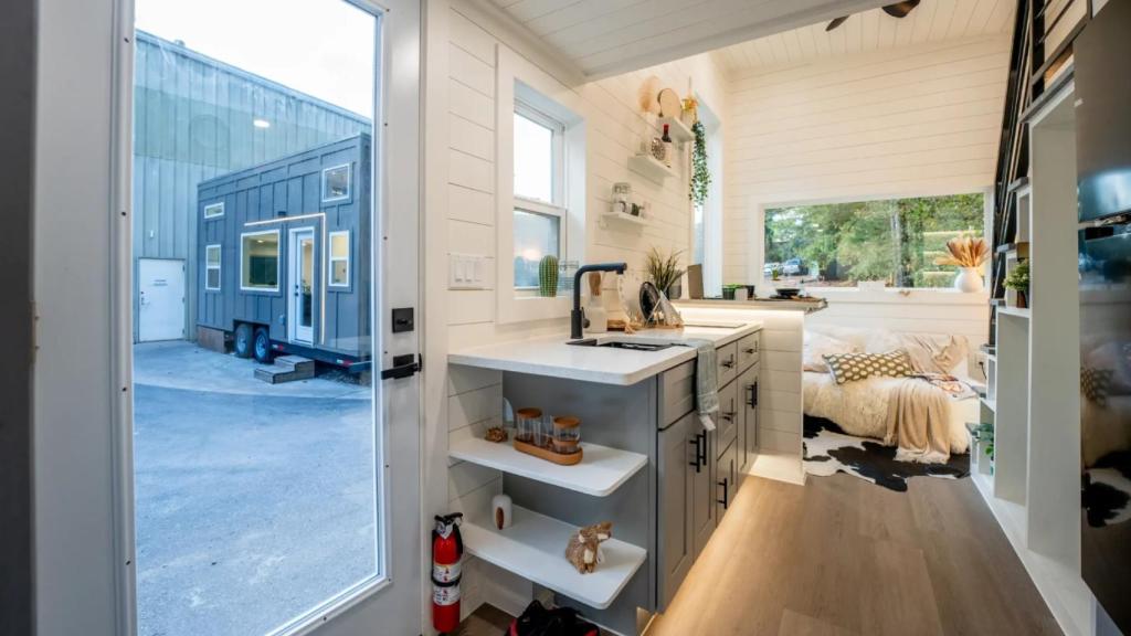 Parte del interior de la minicasa Aria 24.