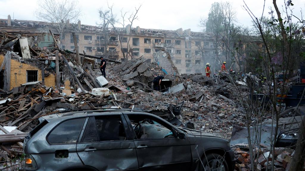 Efectos del ataque ruso sobre Kiev.