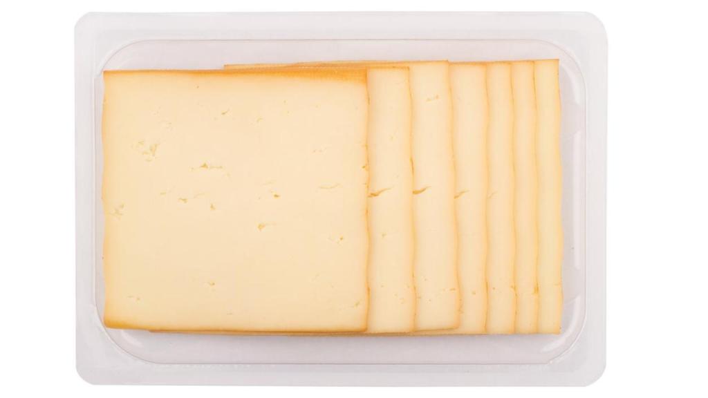 Queso en lonchas.