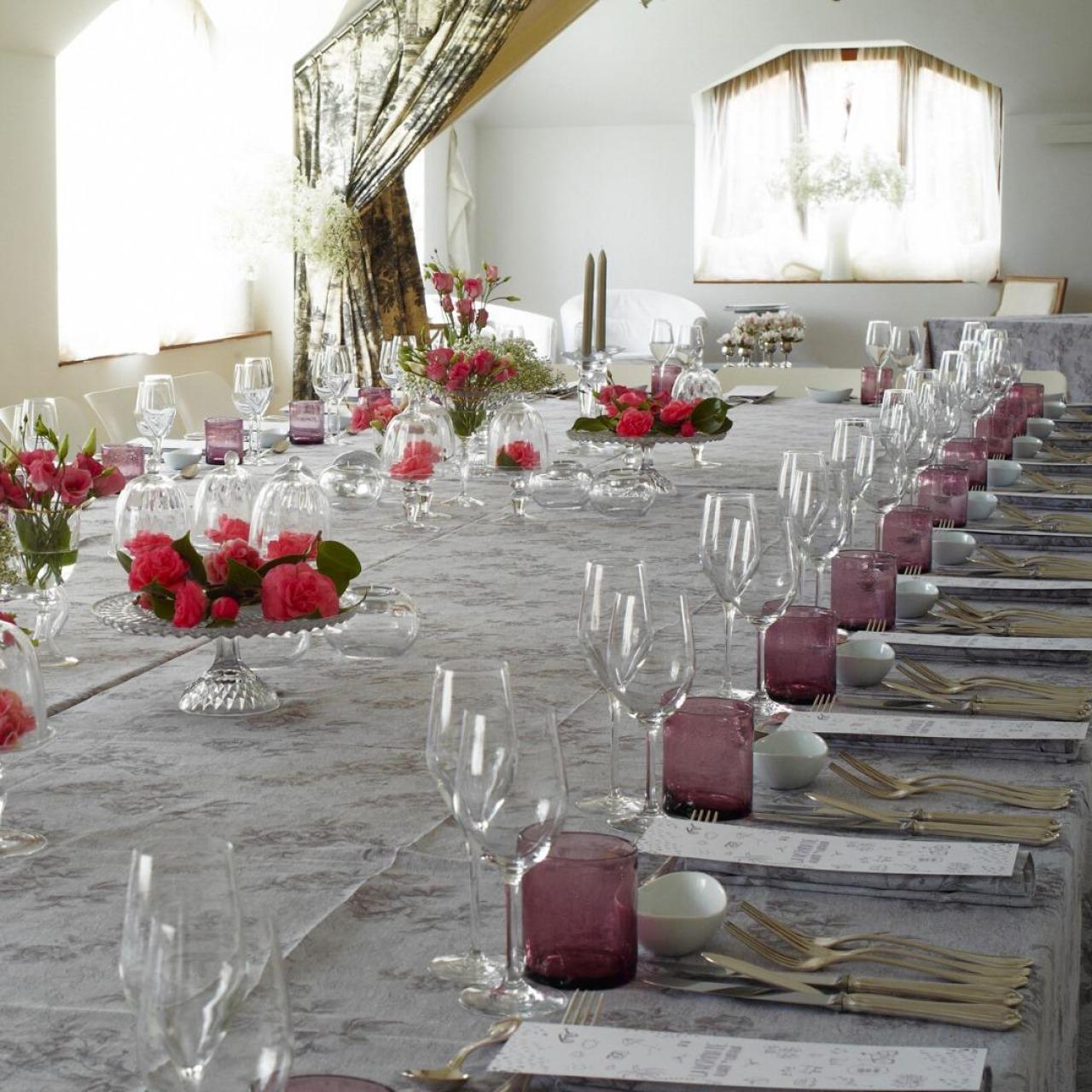 Una de las mesas del restaurante donde comió Álvaro Pombo.