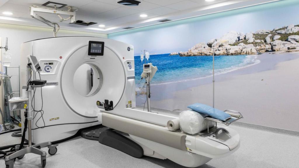 Quirónsalud A Coruña incorpora un TAC espectral de última generación que mejora los diagnósticos