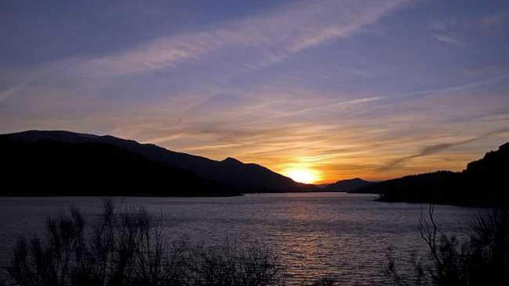 Un amanecer en el pantano de El Burguillo