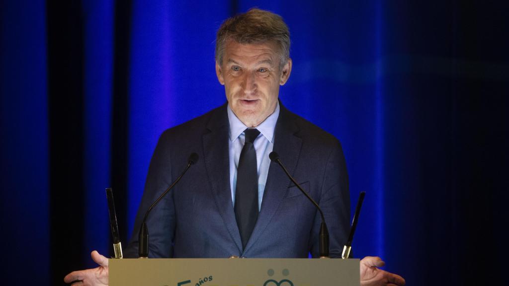 El presidente del Partido Popular, Alberto Núñez Feijóo, participa este jueves en Vigo en la inauguración del XII congreso nacional de la Confederación Española de Organizaciones de Mayores.