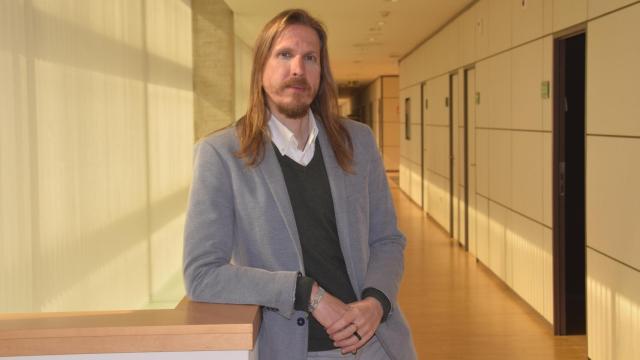 El procurador de Unidas Podemos en las Cortes de Castilla y León, Pablo Fernández, durante la entrevista con EL ESPAÑOL de Castilla y León