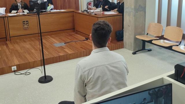 El acusado de agredir sexualmente en Vigo a una chica a la que conoció por Tinder