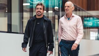 Fernando Alonso y Adrian Newey en la fábrica de Aston Martin en Silverstone.